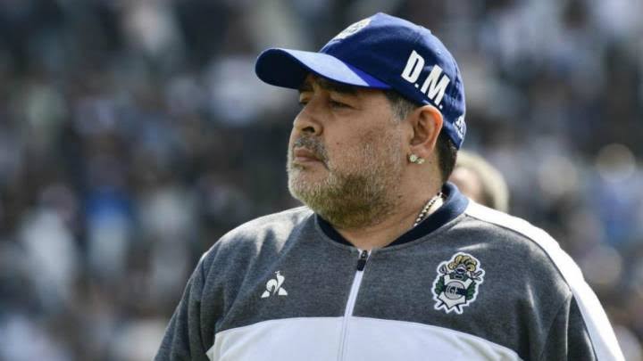 Maradona Kembali Jadi Bos Gimnasia